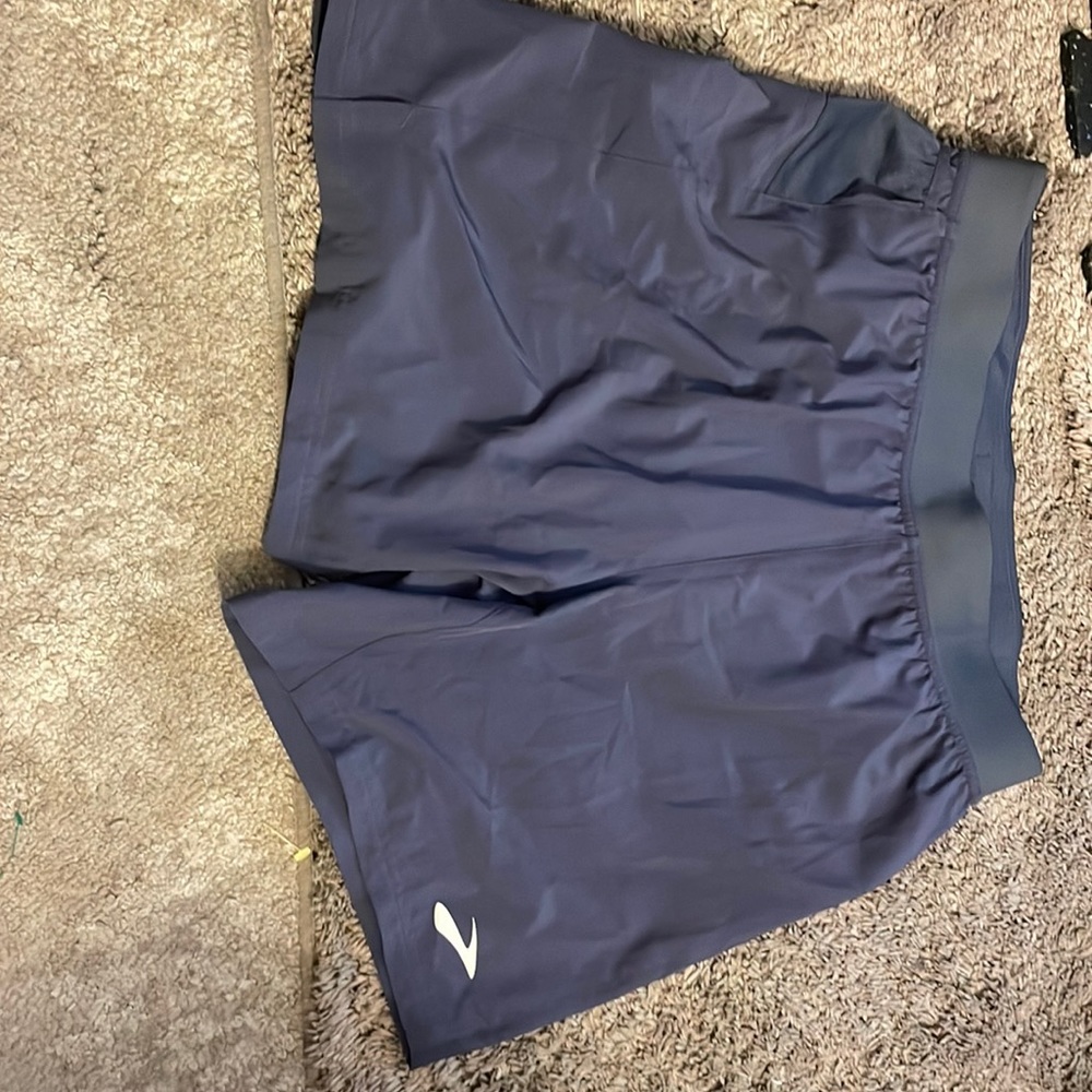 Brooks medium shorts sherpa7 great condition